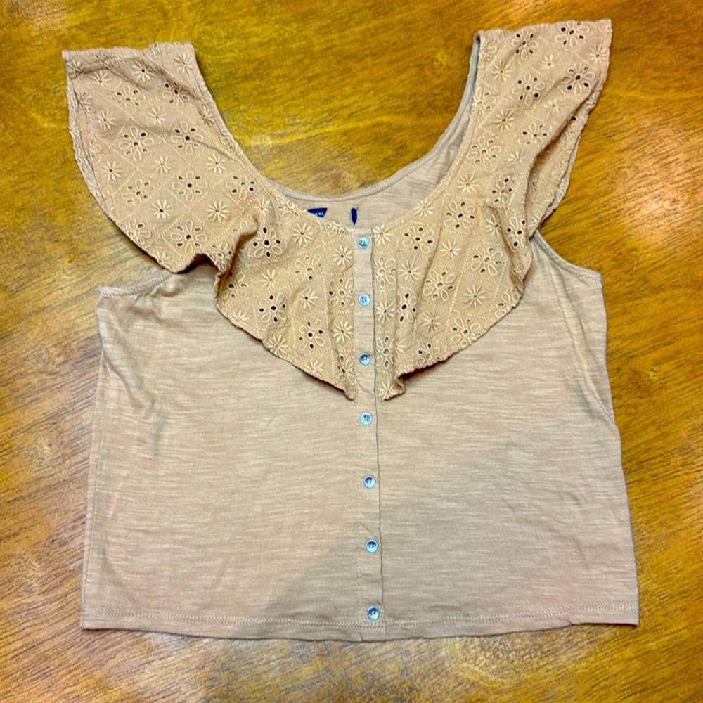 Sleeveless top